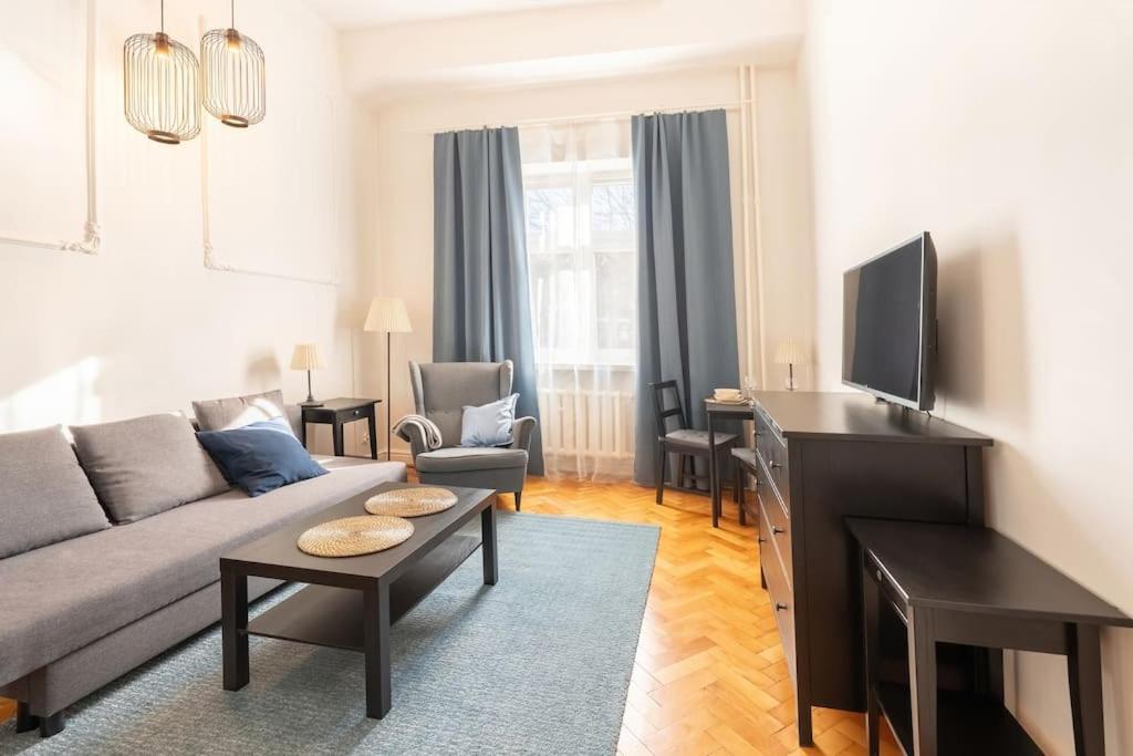 Wyjatkowy Apartament Na Rynku Breslavia Exterior foto